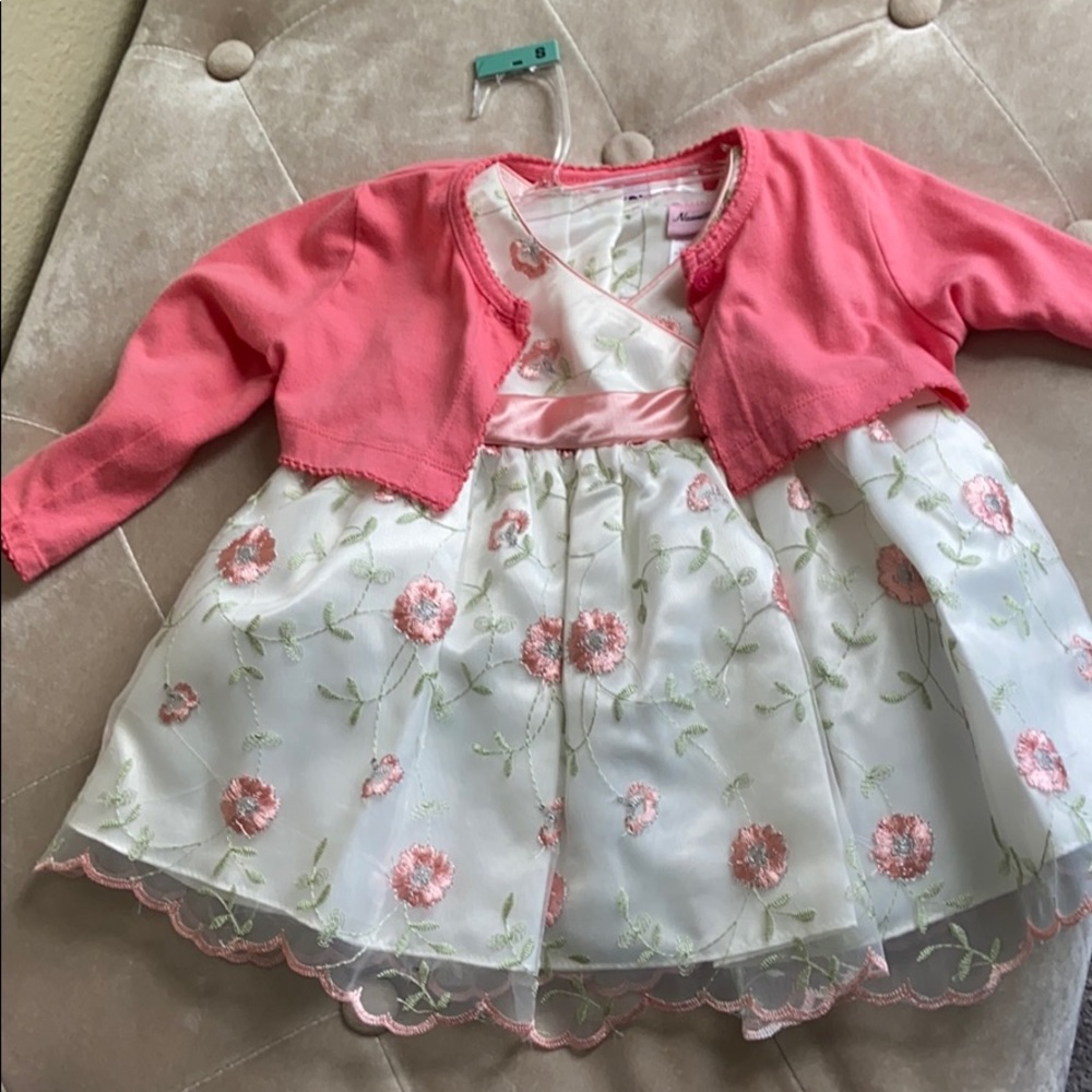 Baby beautiful formal dress -size 3-6 months